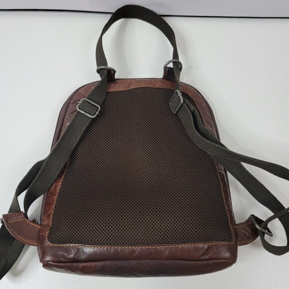 Jack Georges Leather Backpack – Rugged, Refined & Ready for Anything main image 9